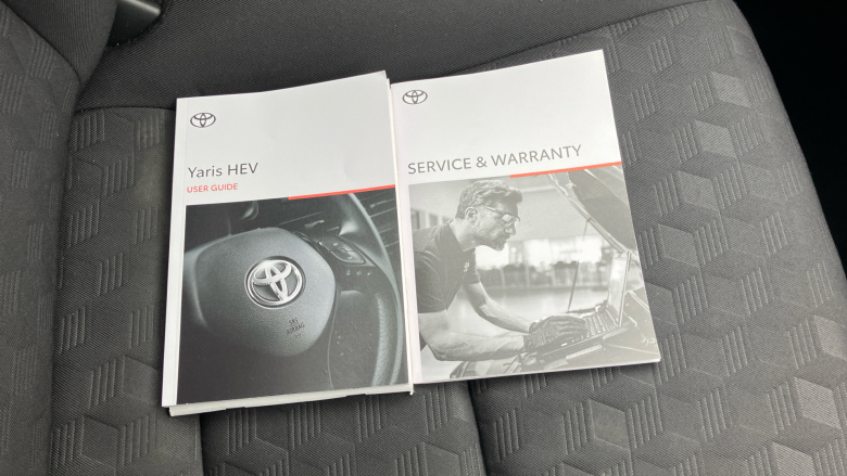 Toyota Yaris 1.5 Hybrid Icon 5dr CVT Hybrid Hatchback